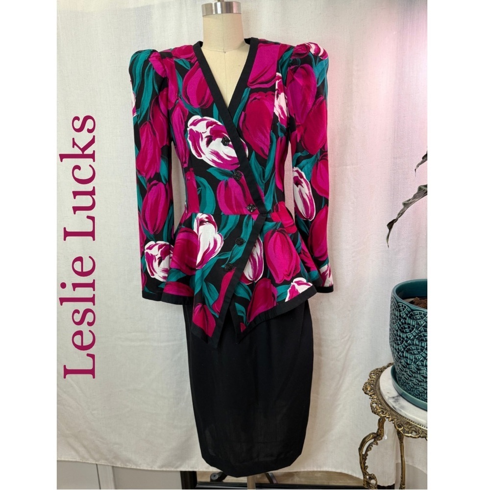 Leslie Lucks Vintage Floral Peplum Blazer Skirt Suit Set Bold Magenta